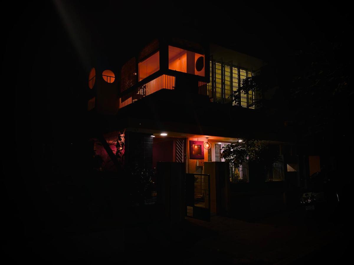 Crossroads Hostel 1980 Mysore Extérieur photo