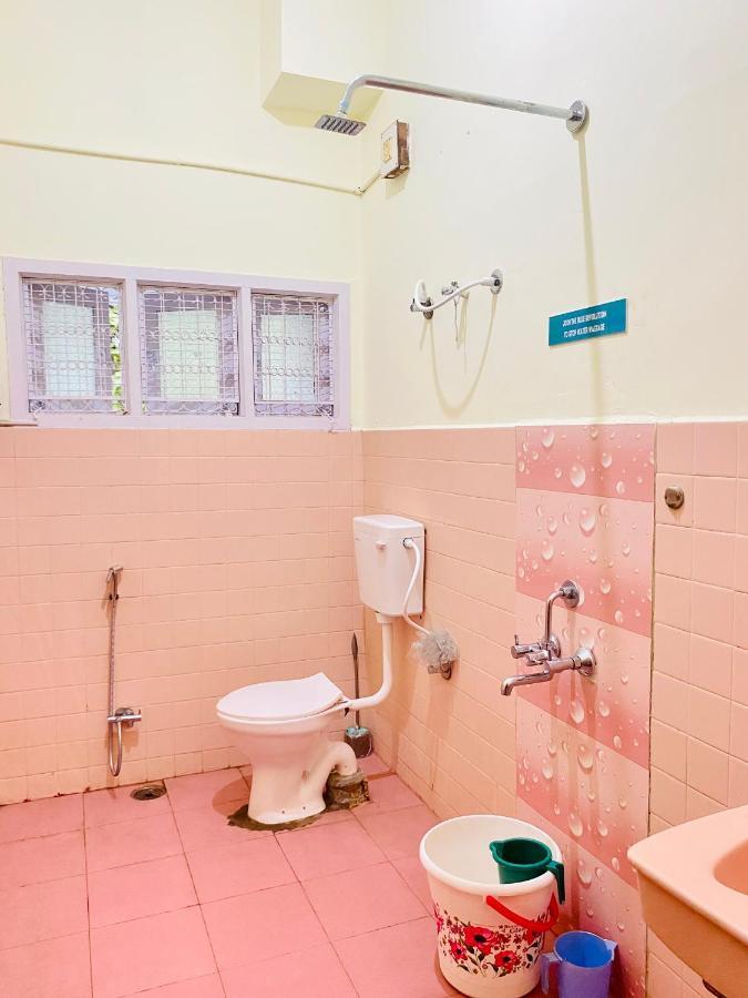 Crossroads Hostel 1980 Mysore Extérieur photo